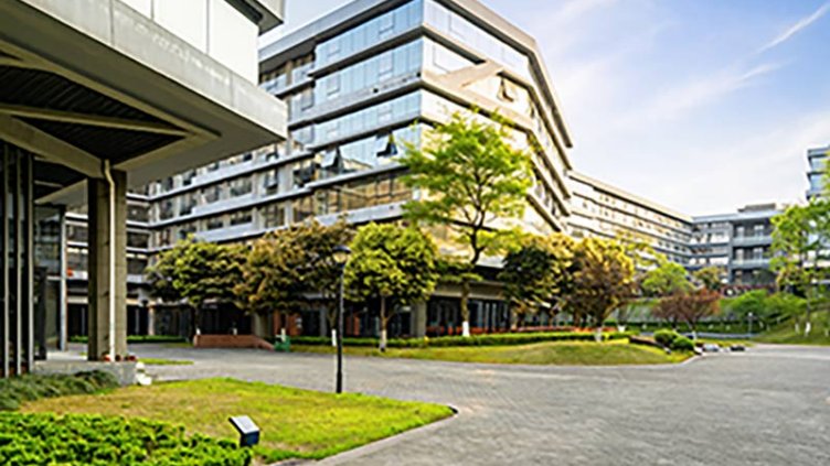 Green environment of office buildings in science and technology park