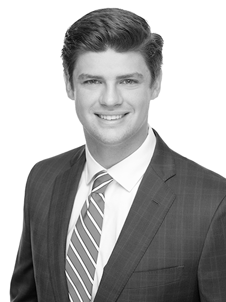 Kade Davis | Associate | JLL Dallas