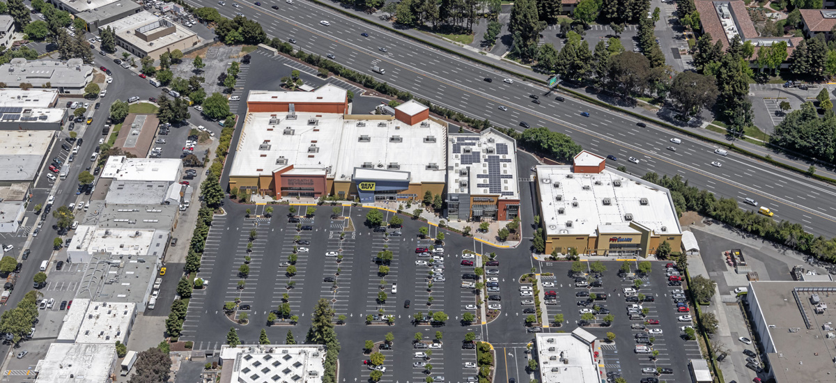 Silicon Valley’s Charleston Plaza trades for $71.8M