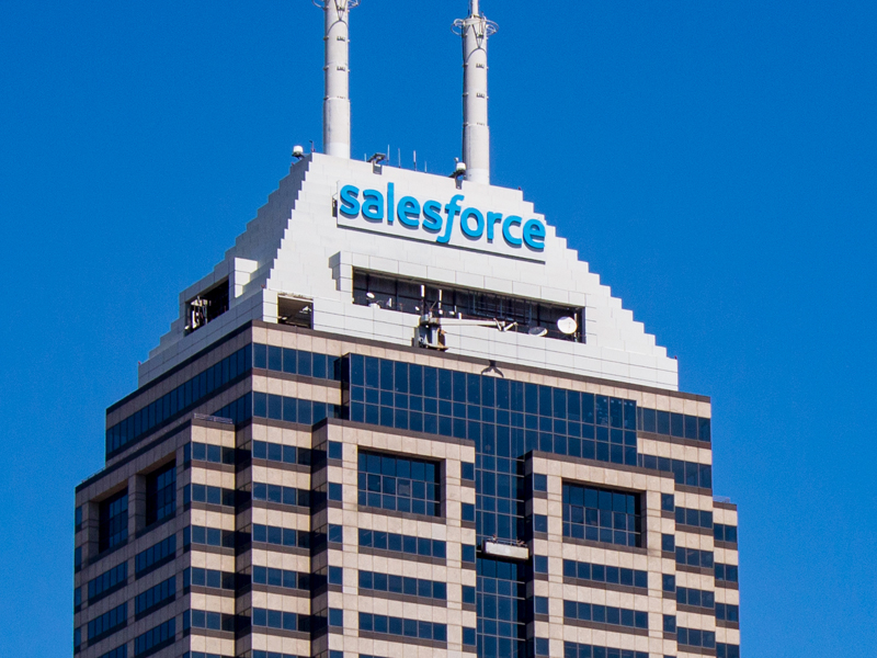 Acquisition financing arranged for Salesforce Tower